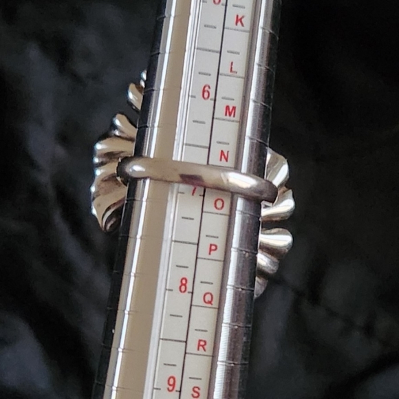 Stunning! Emerald, Pearl and Marcasite Ring , Size 7, .925 Sterling - NWOT - Picture 4 of 5